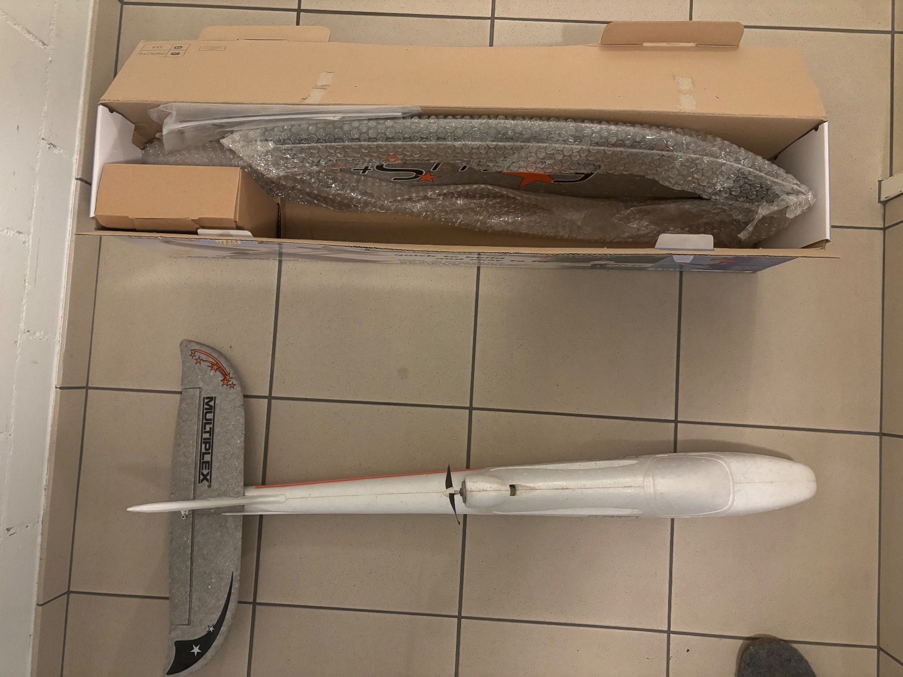 Multiplex Modellismo RC: RC Flugzeug Multiplex EasyStar gebraucht im Karton – Usato da Lachen SZ venduto da bwurm1979 2