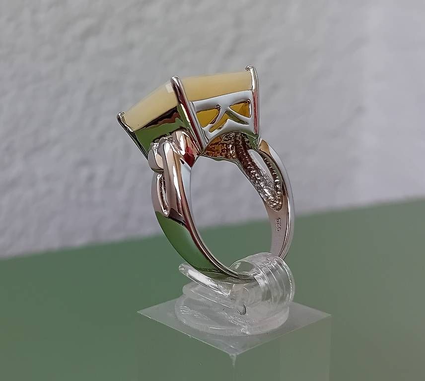 Bagues: Ring Silber mit Butterscotch Bernstein – D'occasion à Stans par wer_fd5f 1