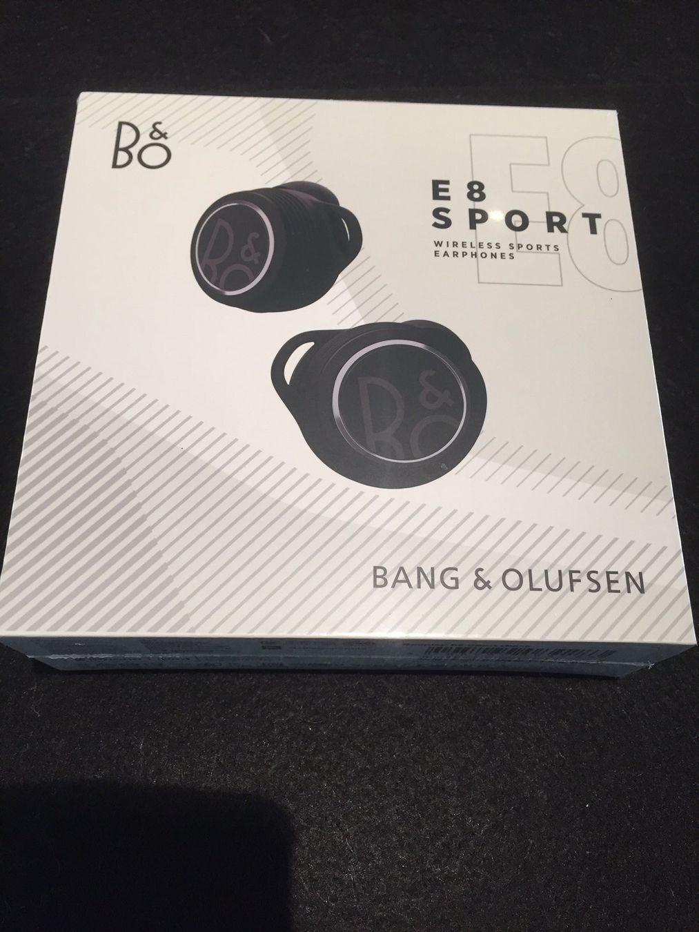 Bang & Olufsen Cuffie: Beoplay E8 Sport Black  mit GeschenkBox – Nuovo e nell'imballaggio originale da Würenlingen venduto da Schneiderhifi