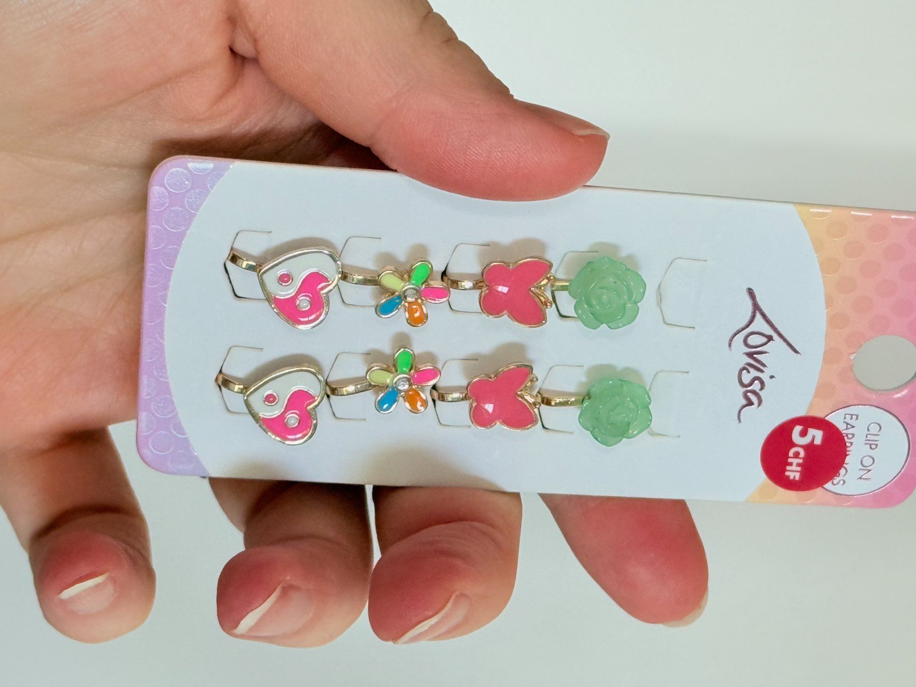 Orecchini pendenti & Orecchini a lobo: Lot de 8 clips d'oreilles Lovisa – Nuovo e nell'imballaggio originale da Genève venduto da AGBERG 7