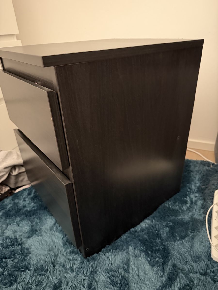 Ikea Tables de nuit: Nachttisch MALM – D'occasion à Laufen par mar_flh8 1