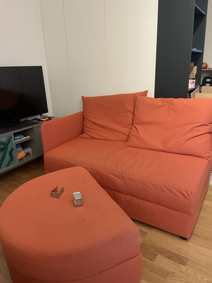 Sofas: Oranges 2er-Bettsofa mit Stauraum – Gebraucht aus Kriens von anj_d6rj 5
