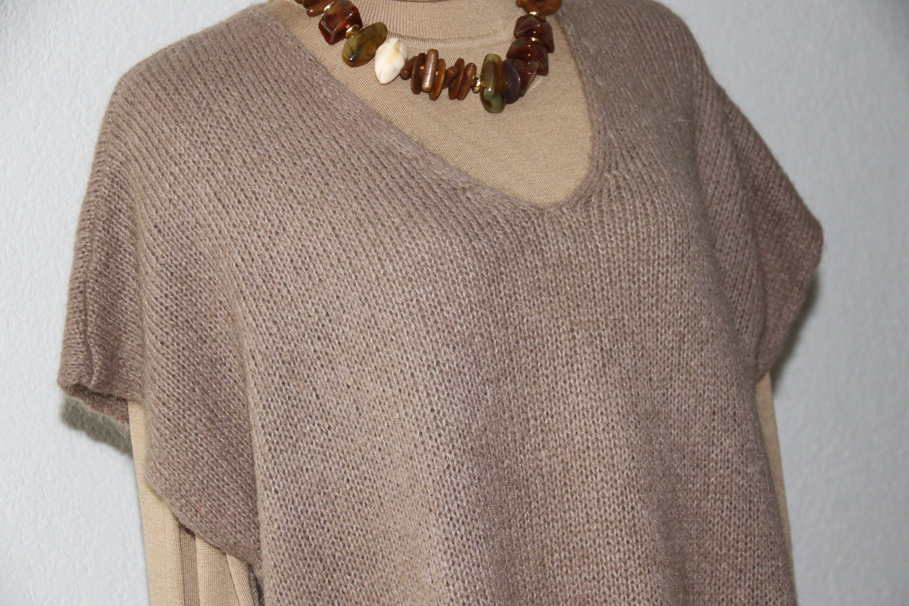 Gilet & Giacche senza maniche: Mega stylischer Pullunder / Strickweste Gr.M-L NEU – Nuovo e nell'imballaggio originale da Oberwil-Lieli venduto da Svetlana28 7