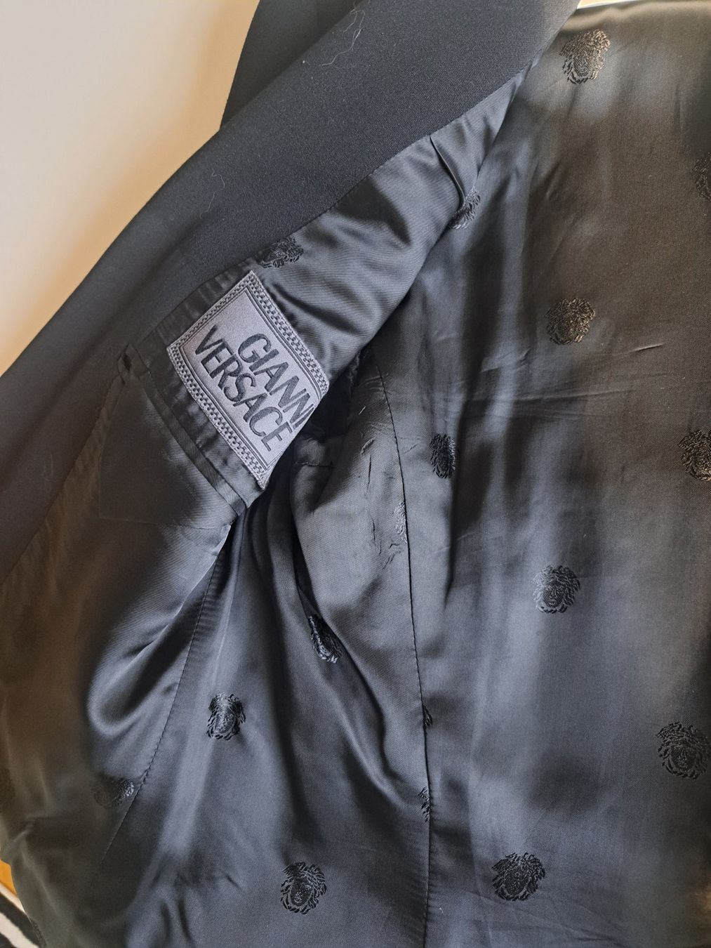 Versace Costumes, combinaisons de sport et fonctionnelles: Gianni Versace Blazer – D'occasion à Zürich par raf_2sgs 2