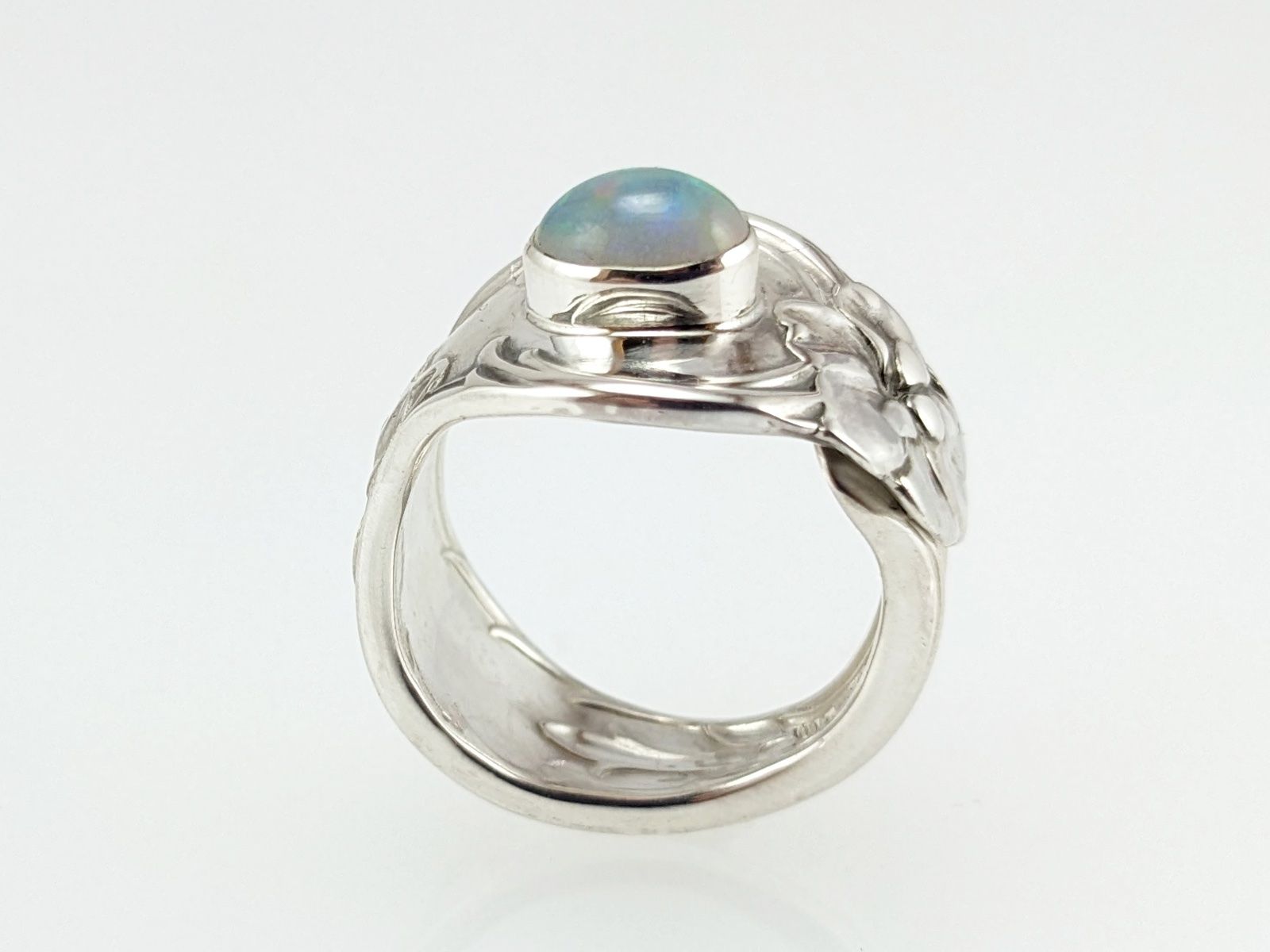 Anelli: Silberring aus der Jugendstil Epoche mit hellblauem Opal – Nuovo e nell'imballaggio originale da Meilen venduto da Byrd-bijoux 4