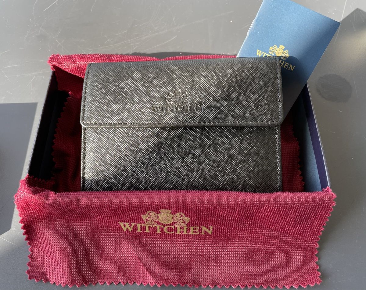 Brieftaschen: Schwarzes Leder Portemonnaie Wittchen – Neu und originalverpackt aus Ebikon von elischka 1