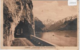 Luzern - Axenstrasse am Vierwaldstätter-