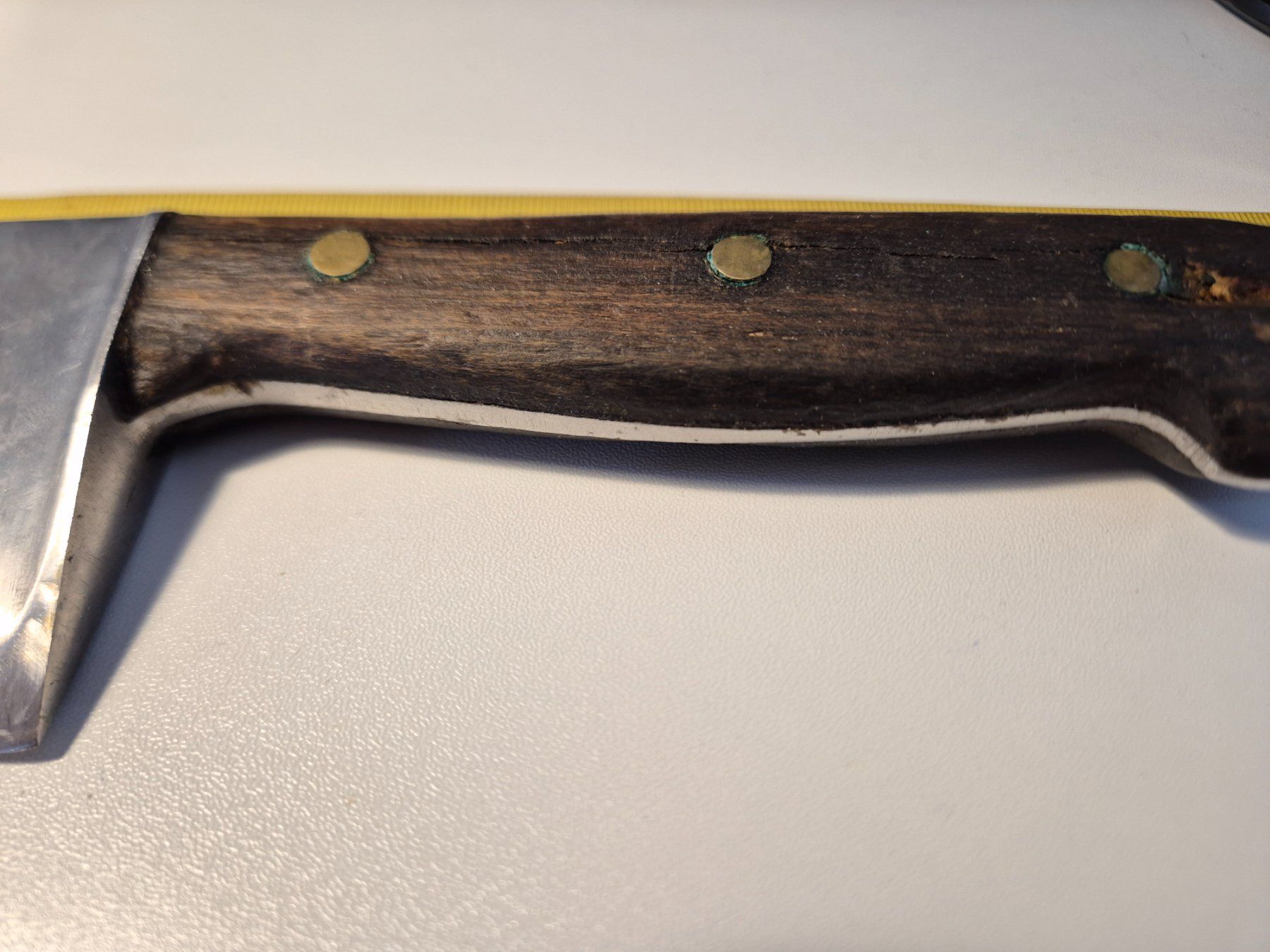 Coltelli da cucina: Couteau de chef de bonne qualité – Usato da Monthey venduto da McAuthor 3