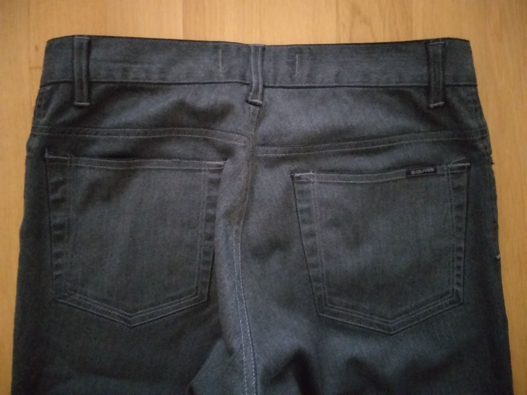 S.Oliver Jeans: S. OLIVER Jeans taille / Grosse 31 – D'occasion à Cossonay-ville par Super-Price-Quality 6