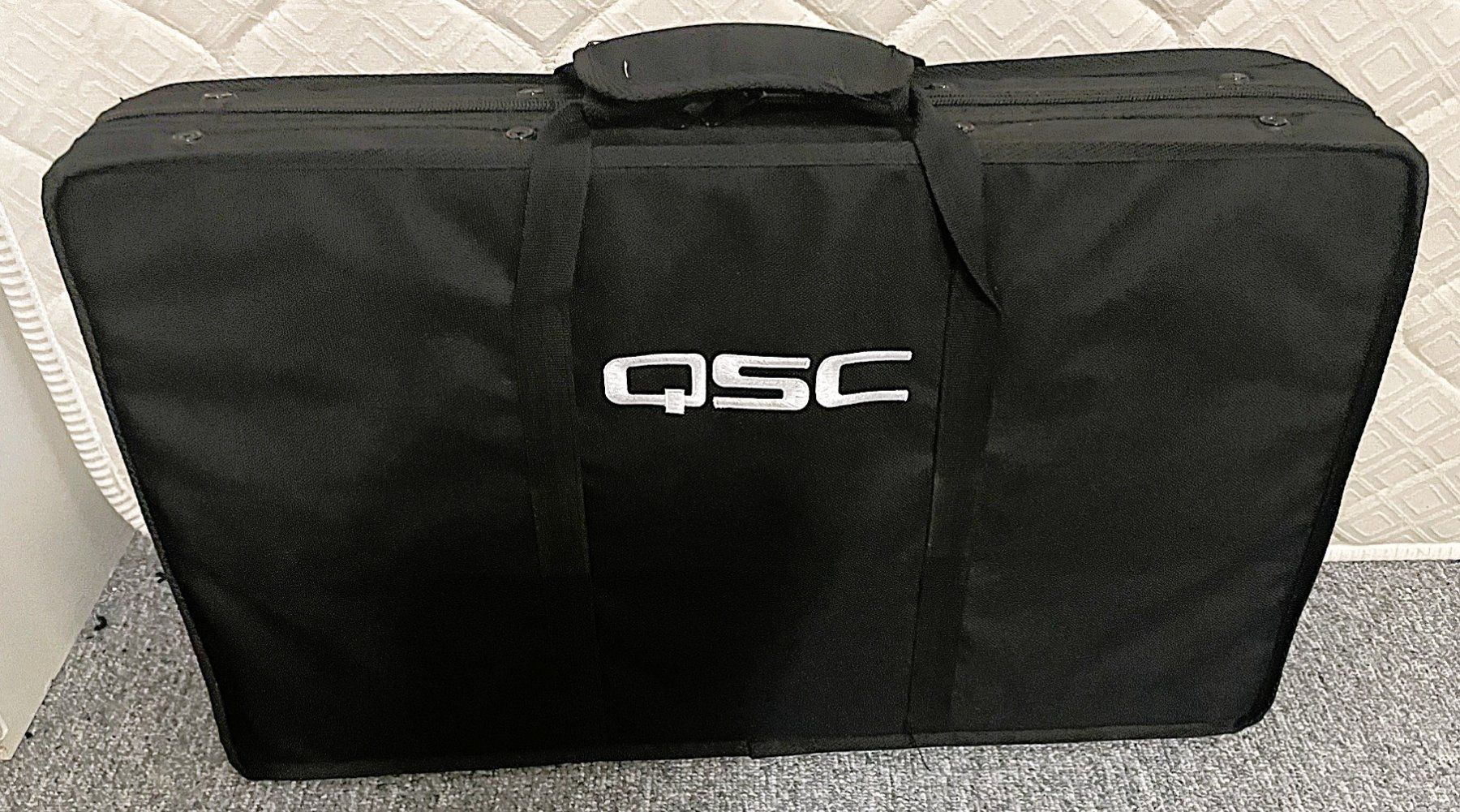 Qsc Console di mixaggio: Digital-Mischpult QSC TouchMix 16 mit Case – Usato da Wattwil venduto da webrawa 8