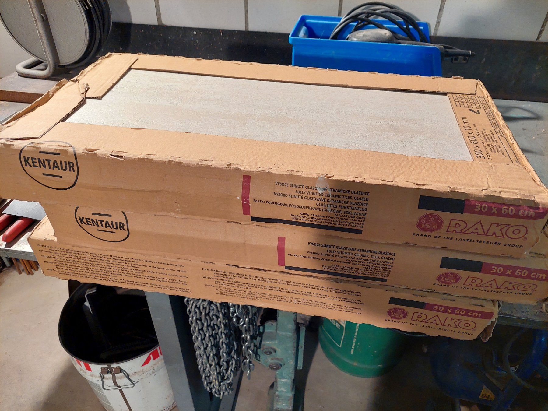 Bodenbeläge: RAKO Platten, Feinsteinzeug, beige, 30x60cm – Neu und originalverpackt aus Dürrenäsch von mogbo18