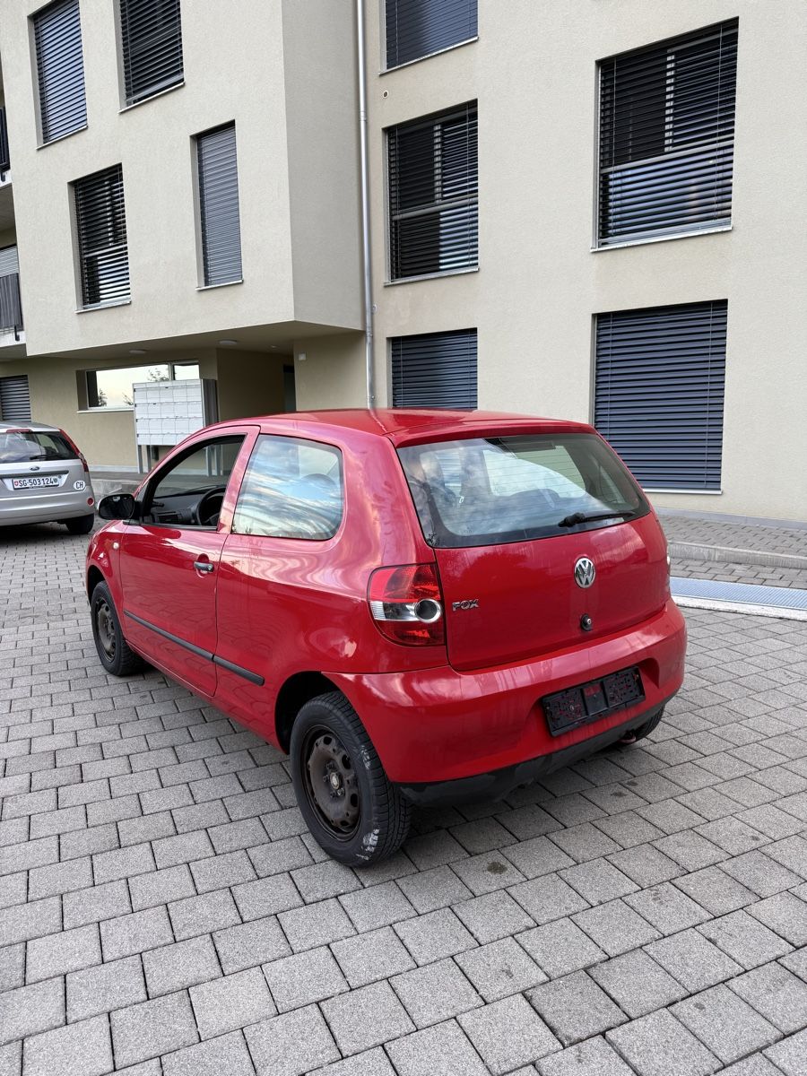 VW Automobili: Vw Fox 1.2 Benzin  – Usato da Marbach SG venduto da Mili.06 2