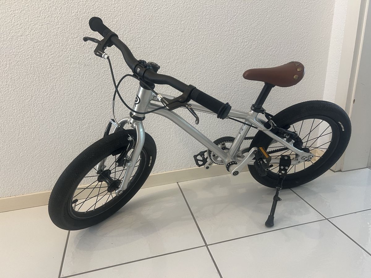 Early Rider Biciclette: Early Rider Belter 16 mit Ständer – Usato da Allschwil venduto da Fabienne0124