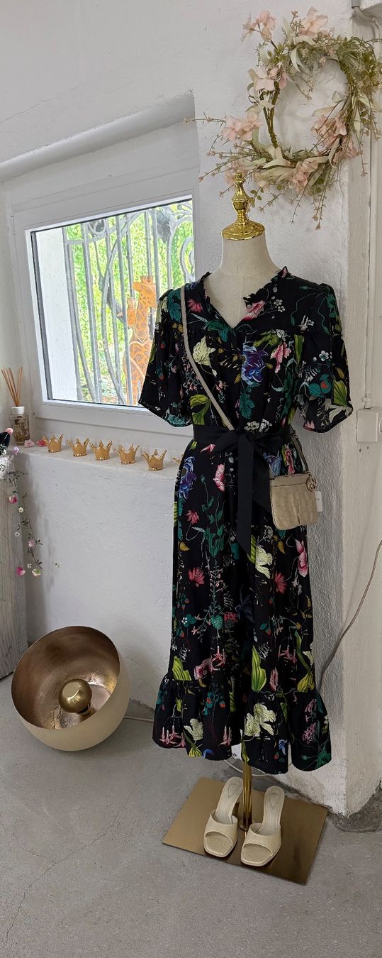 Kleider: MUNTHE Kleid 100 % Seide – Neu (gemäss Beschreibung) aus Lutzenberg von Schatzkiste88