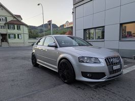 Audi S3 frisch ab Mfk