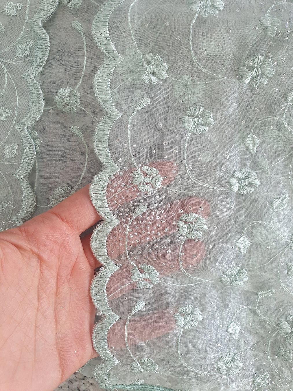 Vestiti: Indisches Kleid – Usato da Moosseedorf venduto da Sonnenschein.. 5