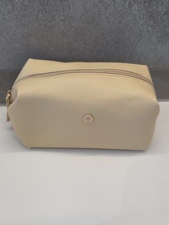 Necessaire, Emirates Business Class, Bulgari