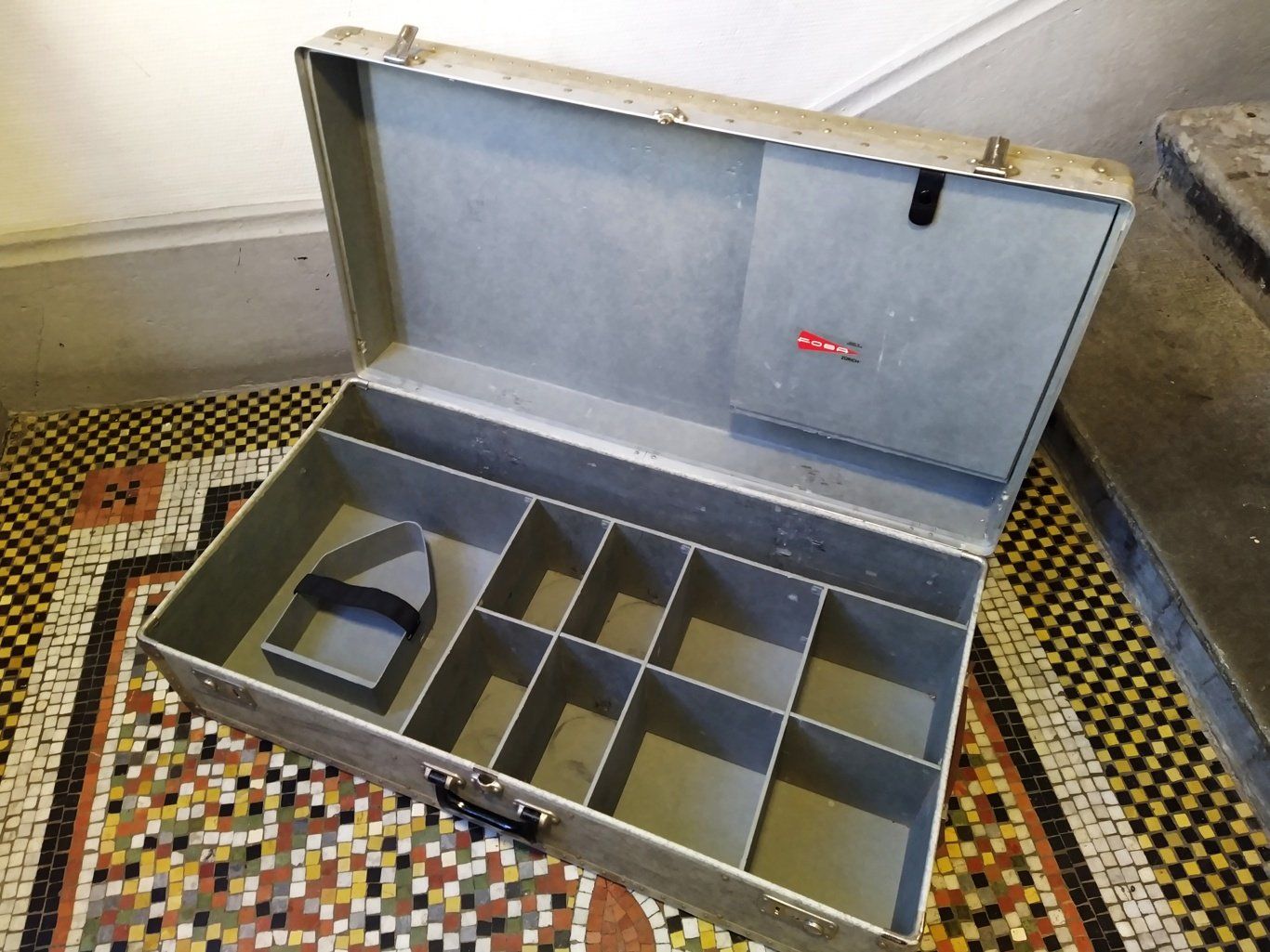 Laboratorio & Camera oscura: Valise FOBA – Usato da Morgins venduto da Laurentcorinne