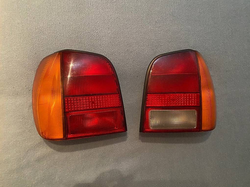 Alle Autoersatzteile: Vw Polo 3  Original Rückleuchten  – Gebraucht aus Thalwil von Simone1992