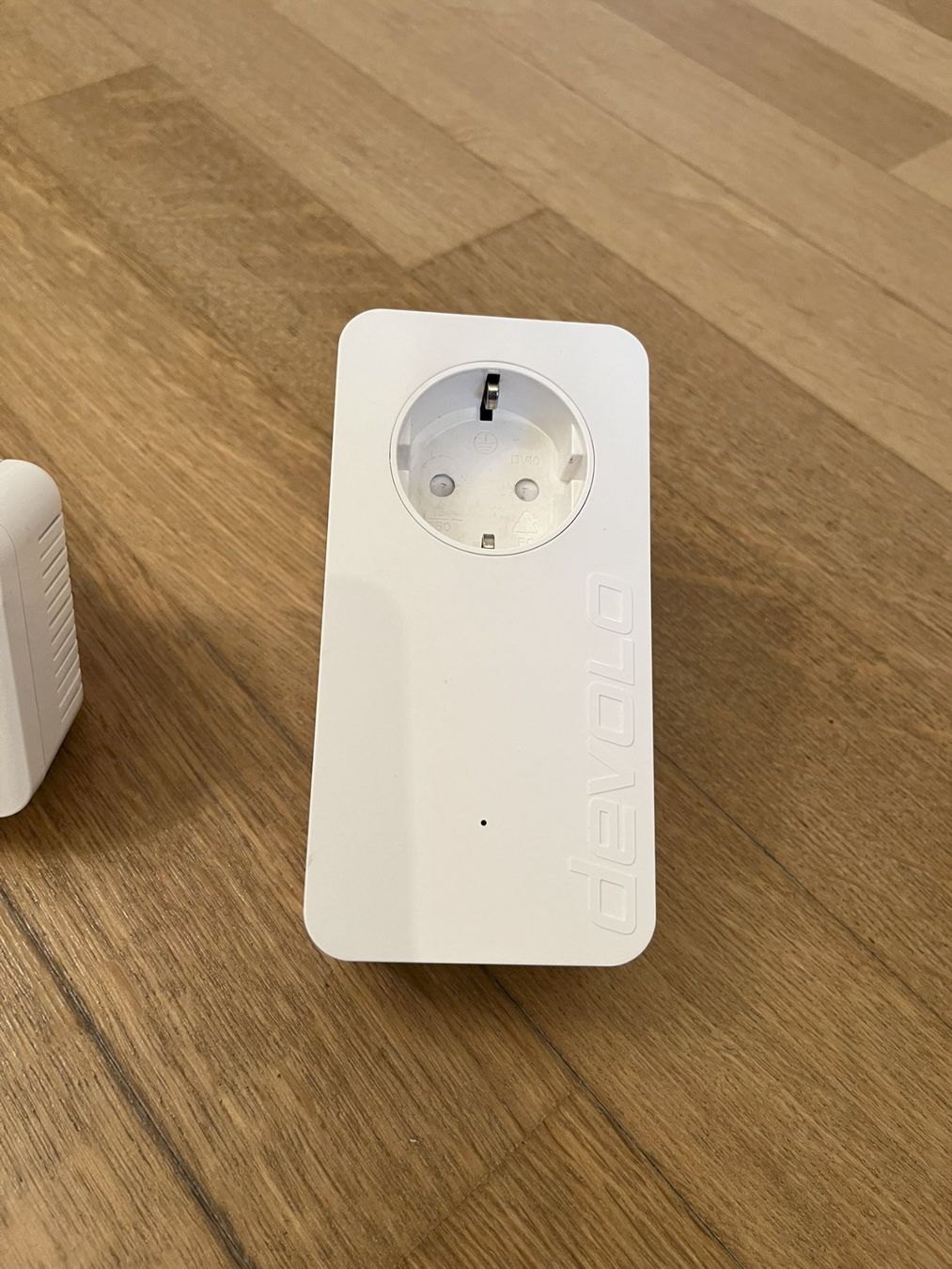 Devolo Unità & Adattatore: Devolo dLAN 550 WiFi Powerline adapter – Usato da Zürich venduto da Sevdakara 2