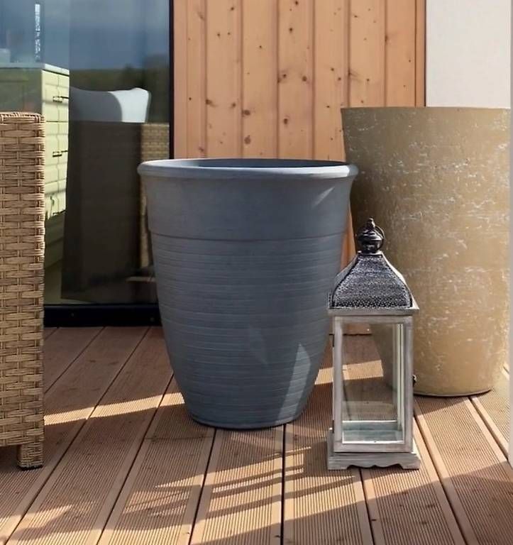 Vasi per fiori: Blumenkübel CAMIA Stein 71 cm Beige – Usato da Luzern venduto da mai_l8gb 2