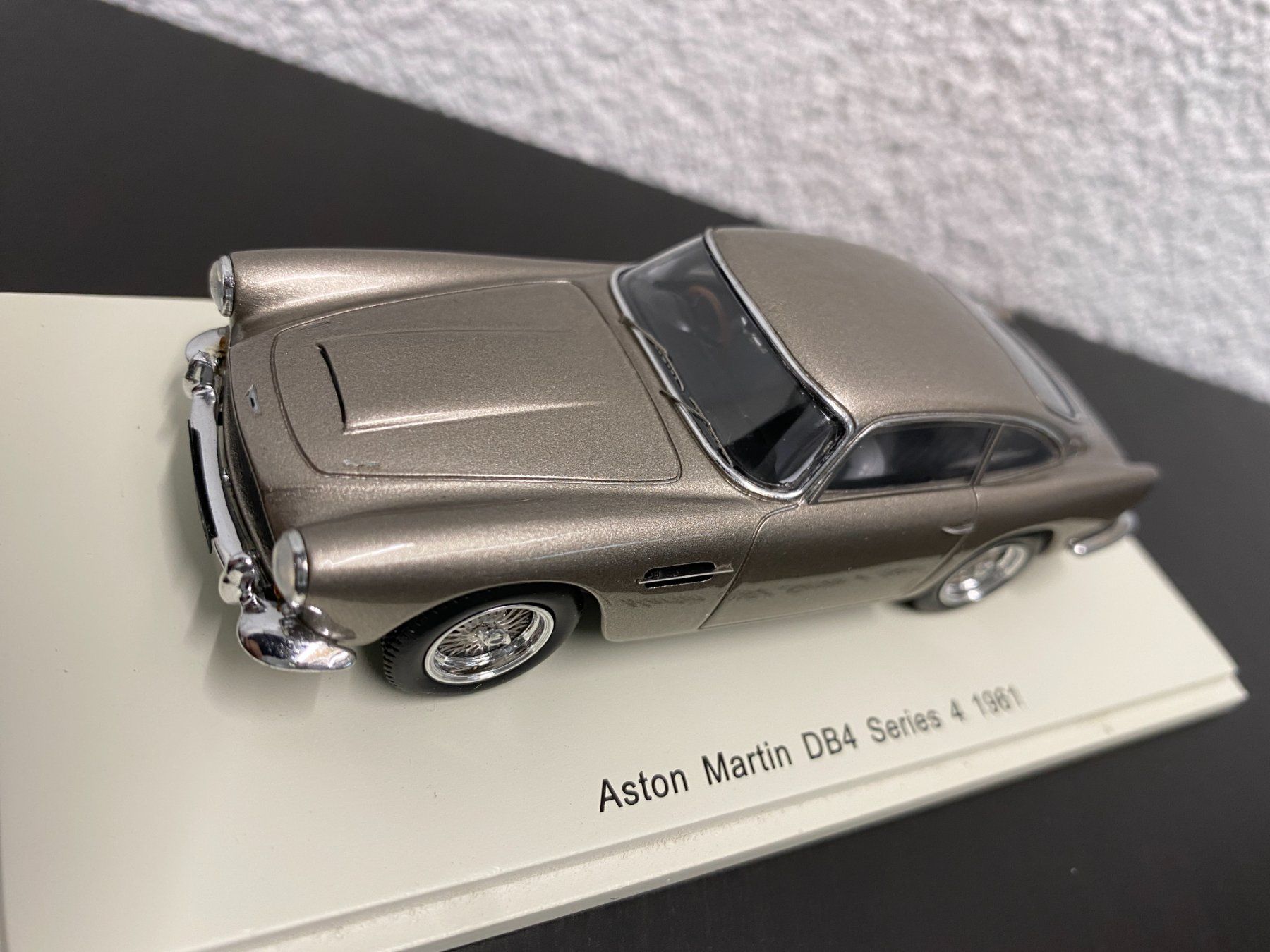 Spark Modellautos: Aston Martin DB4 S4 - Spark 1:43 – Neu und originalverpackt aus Niederhasli von Yotanke50 1