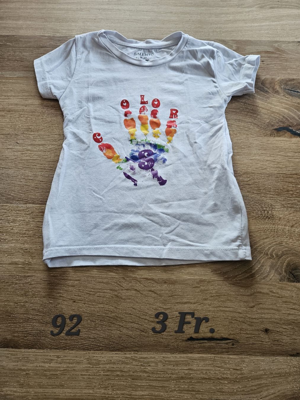 Camicette, T-shirt & Top: T-shirt – Usato da Brittnau venduto da Ro-Sa1902