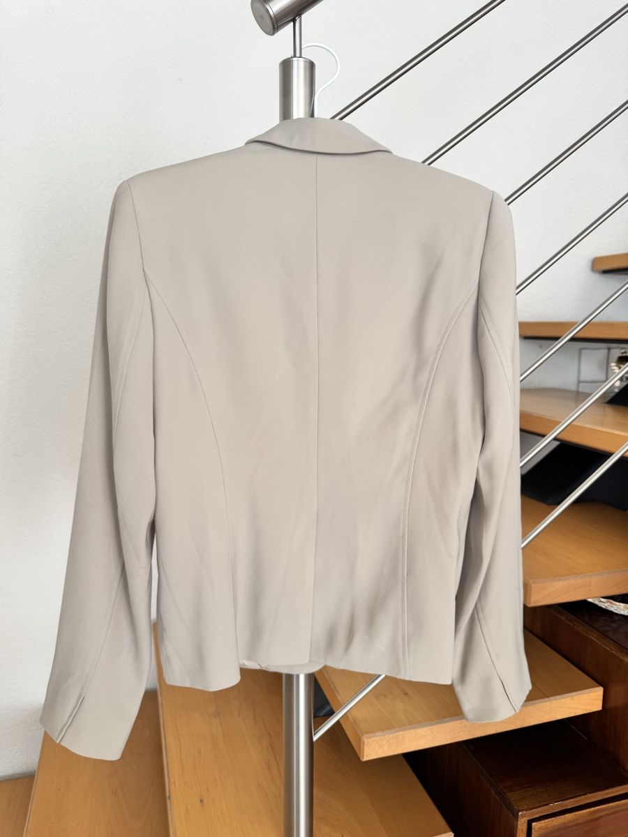 Giacche: Blazer beige – Usato da Lonay venduto da nei_79jc 3