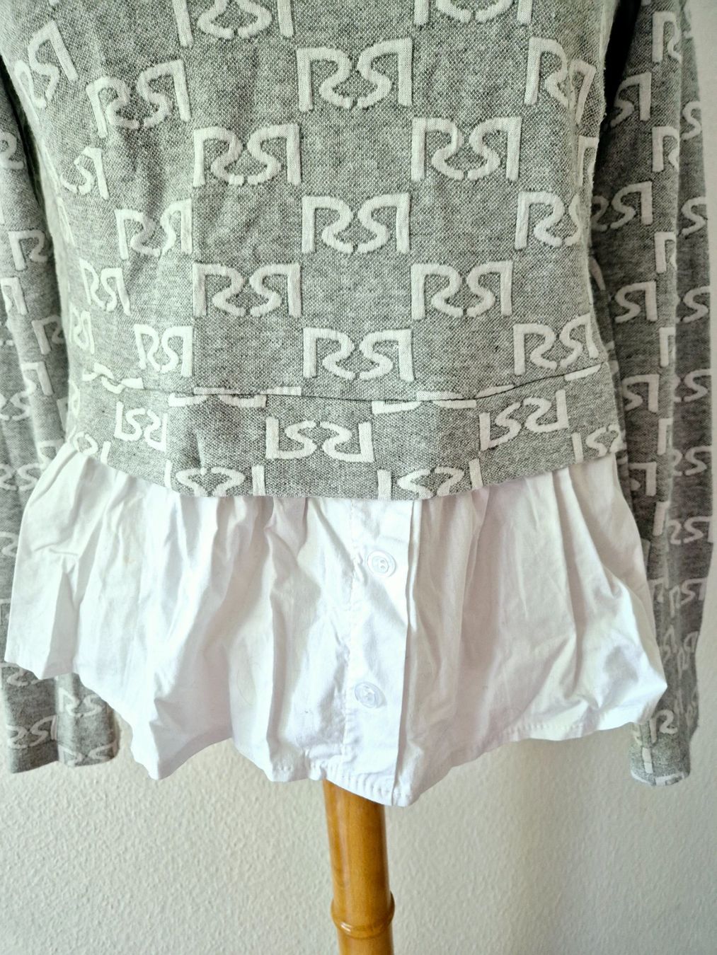 Pullover & Sweatshirts: RINASCIMENTO PULLOVER PULLI S 36 , TOP ZU JEANS HOSE ROCK – Gebraucht aus Elsau von the-colorful-side 8
