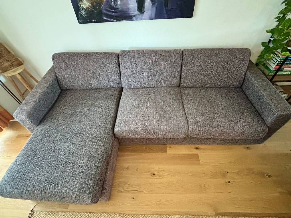 Sofas: Gratis-Ecksofa zu verschenken (Abholung 1.15. September) – D'occasion à Münchenstein par SuWell 1