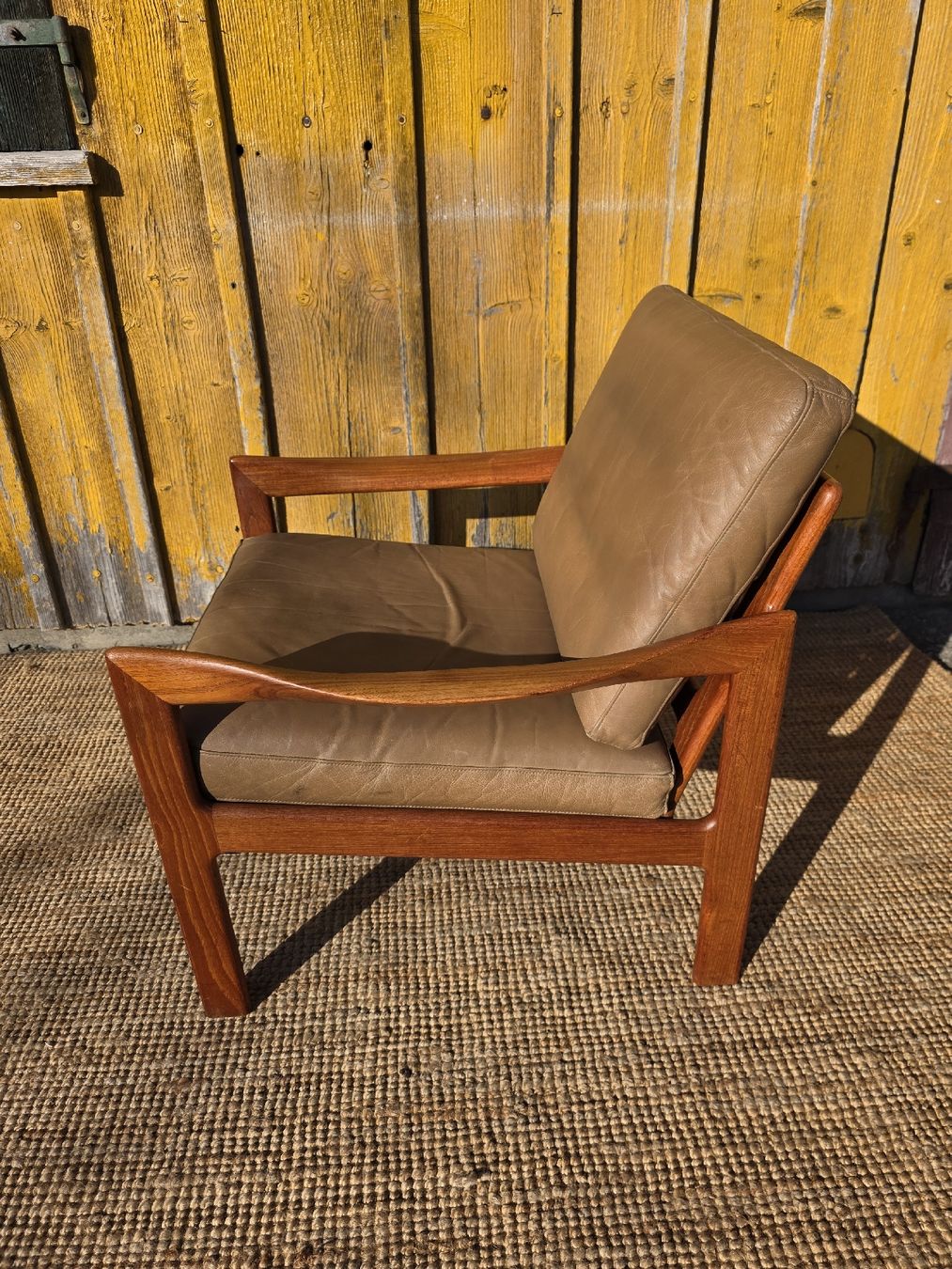 Sessel: Dänischer Teak Sessel von Illum Wikkelsø restauriert – Gebraucht aus Haslen AI von Vintagelix 2