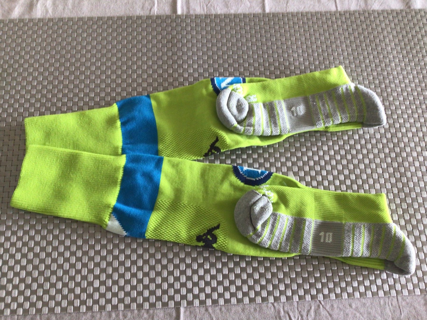 Chaussettes: SSC NAPOLI Socks – Neuf avec emballage d'origine à Märstetten par Shirt74 1