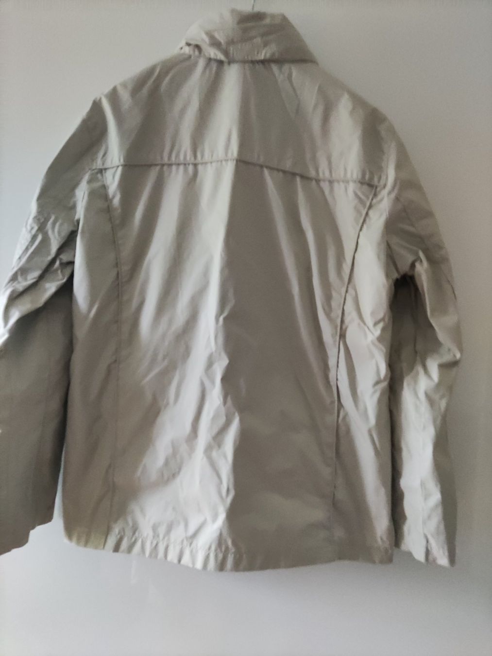Jacken: Leichte Biaggini Wind- Regen- Übergangsjacke, Beige – Gebraucht aus Solothurn von Csw1 2