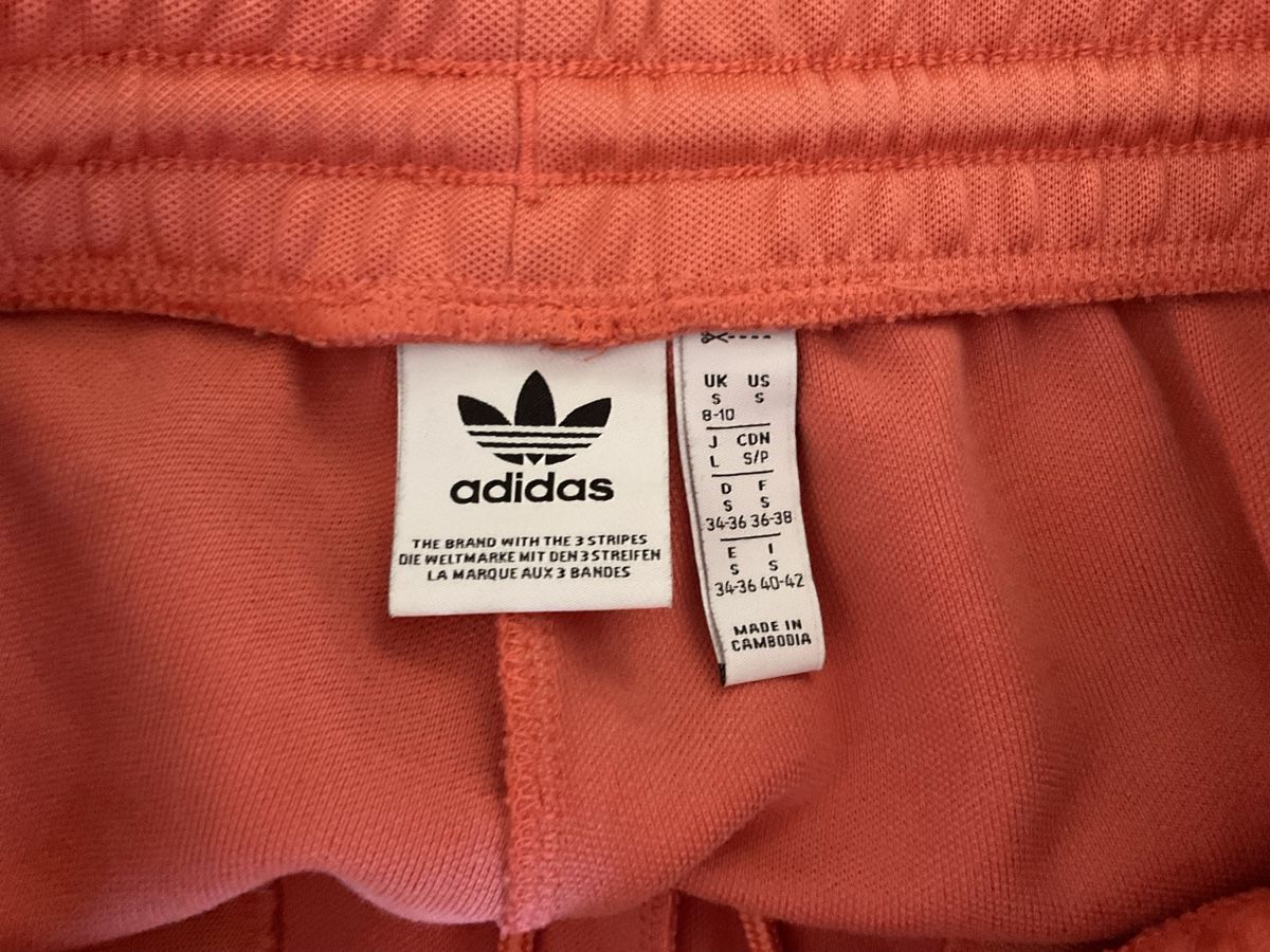 Adidas Pantalons: Adidas Trainingshose lachsrosa Grösse S  – D'occasion à Sagogn par barosella 2
