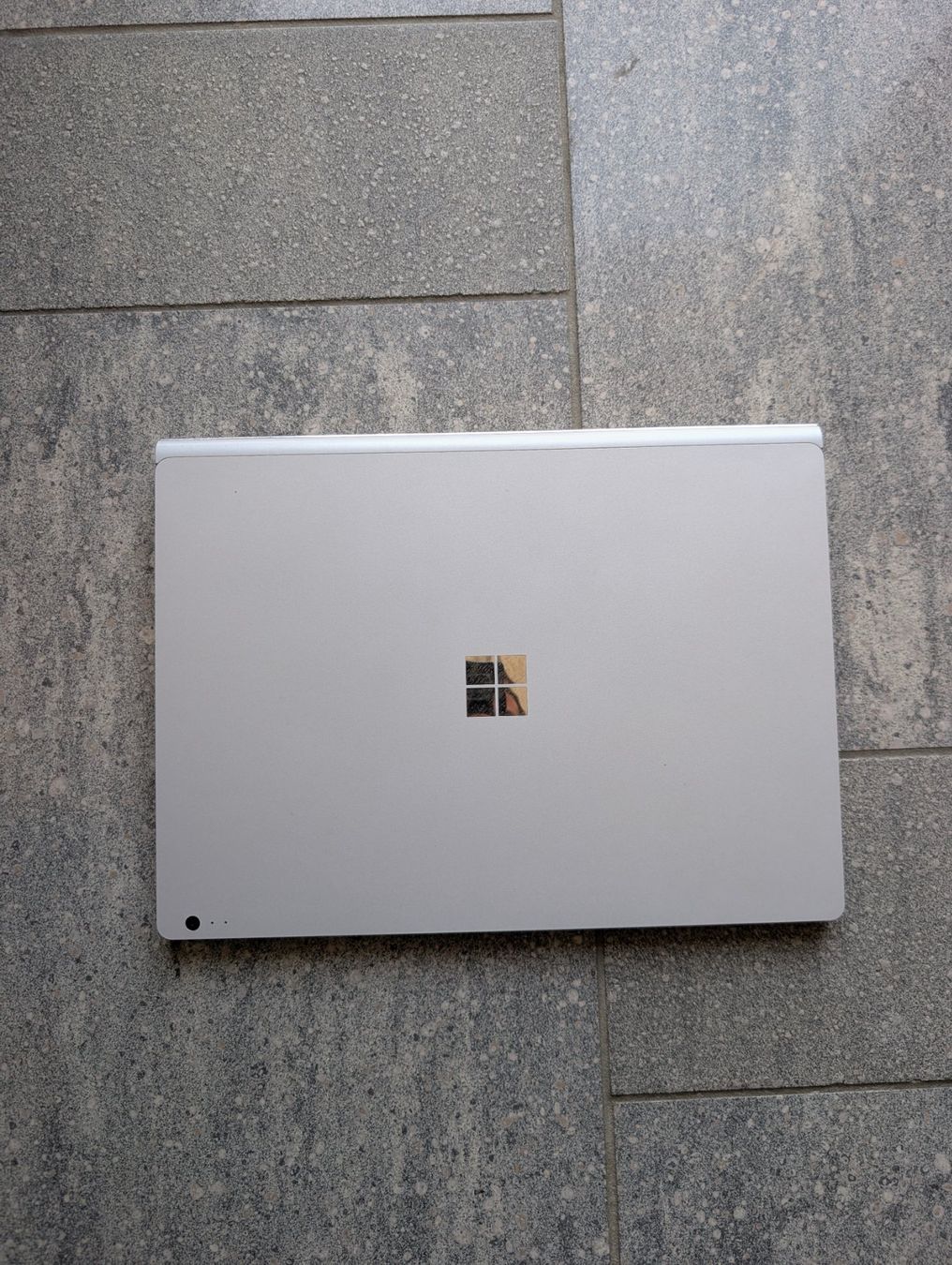 Microsoft Notebooks: Microsoft Surface Book 2 Laptop silber gebraucht – Gebraucht aus Ruswil von d0m1nik 1