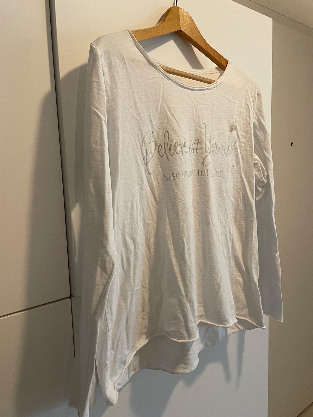 Top: Pull blanc longues manches m/l – Nuovo (secondo la descrizione) da Pully venduto da kaba07 2