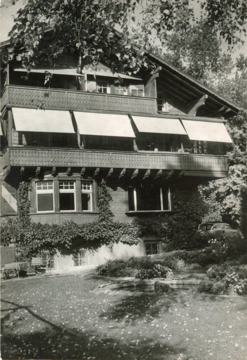Ansichtskarten: Zizers   GR   -    Haus St. Katharina – Gebraucht aus Brig von Valcards54