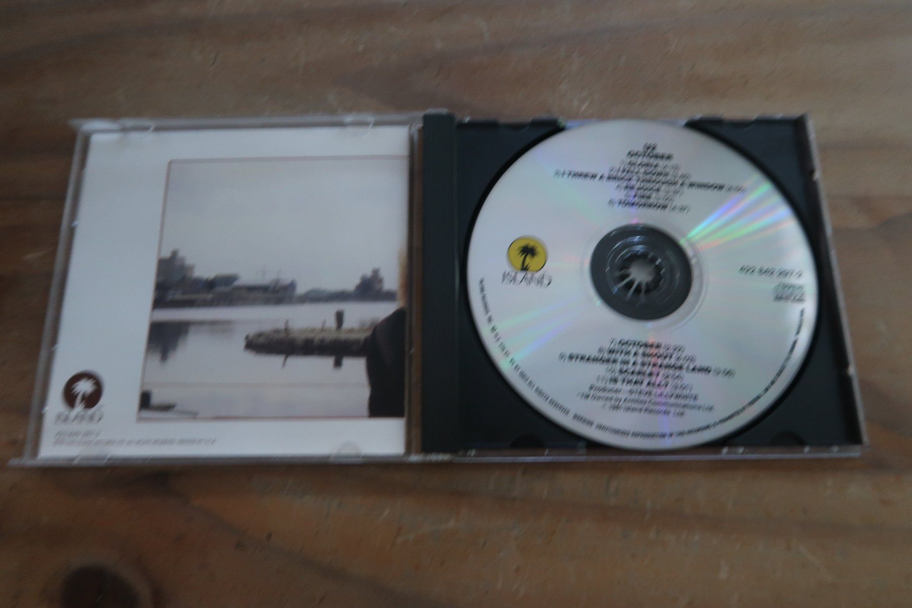 CDs: U2 - OCTOBER - CD – Gebraucht aus Basel von Patiscat 3
