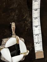 Naccari Anhänger aus Magnesit und Silber