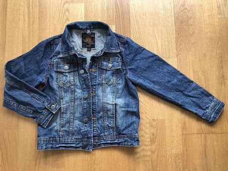 Jeansjacke Grösse 140