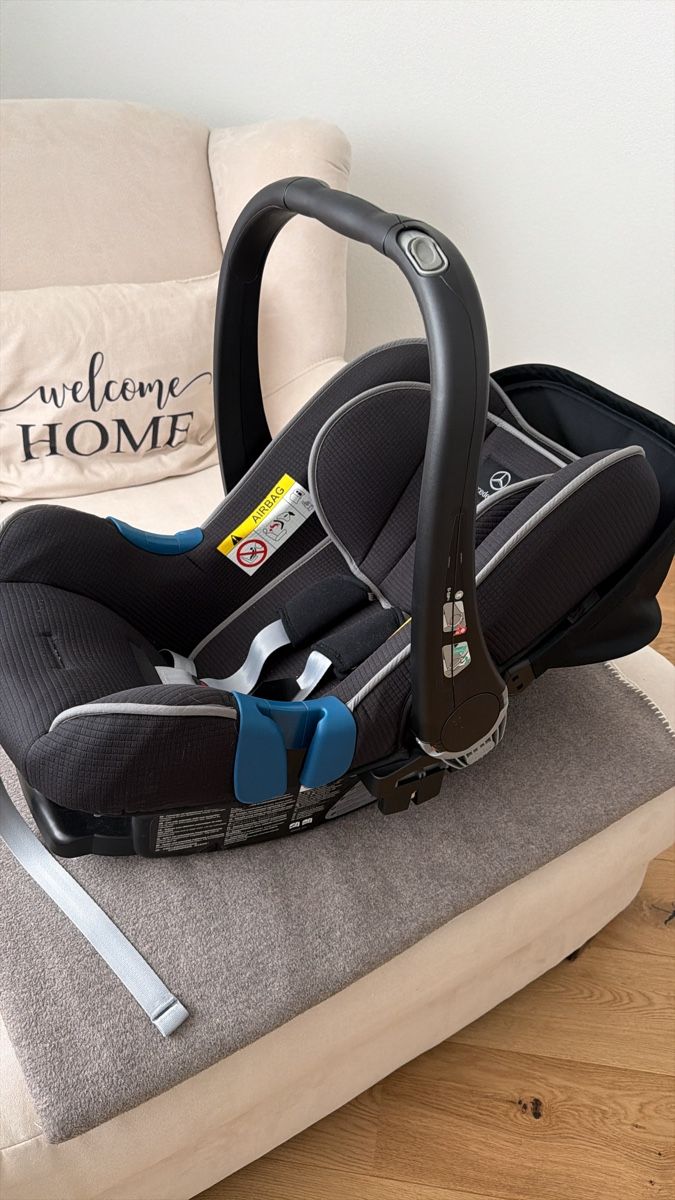 Britax Römer Seggiolini per auto: Maxi Cosi Babyschale Mercedes NEU – Nuovo (secondo la descrizione) da Hagendorn venduto da jen_dbm8 1