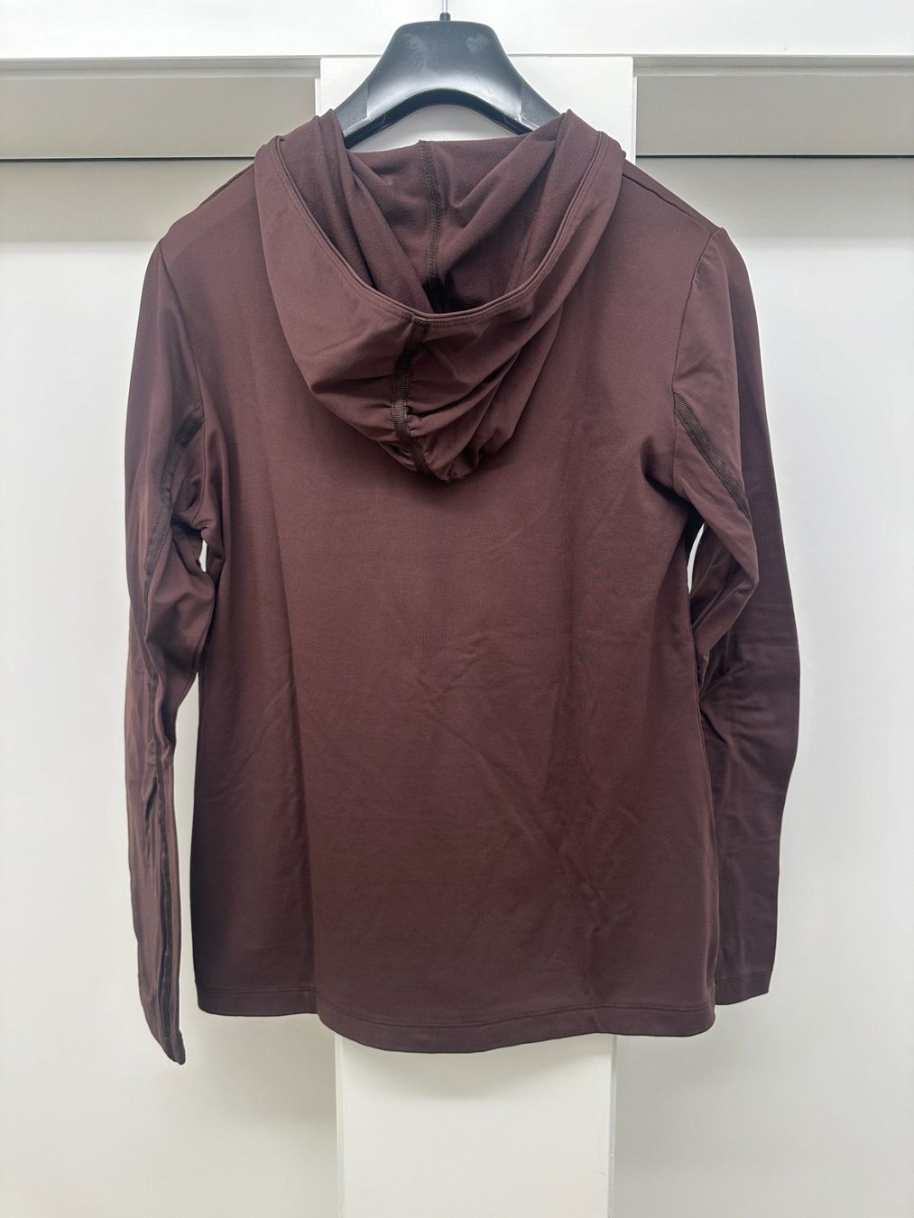 Bogner Maglioni & Felpe: Pullover mit Kaputze von Bogner (40) neuwertig – Usato da Urdorf venduto da Erika666 5