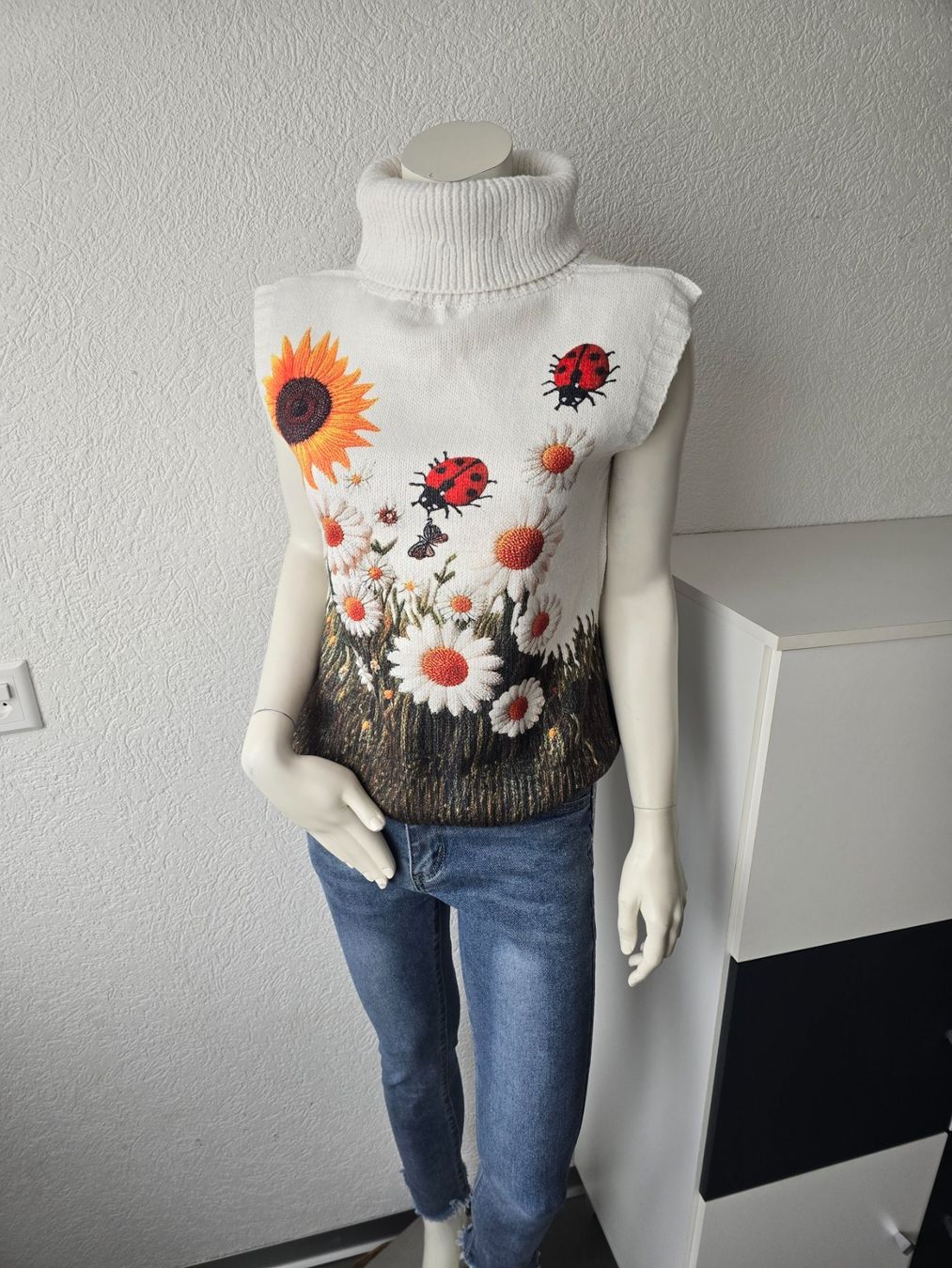 Tops: Pull sans màche col.roulé T-S – Neuf (Voir description) à Les Verrières par kitel79 3