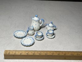 Puppen-Teeservice, Miniatur, Keramik, blau gepunktet