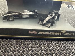 Hot Wheels 1998 World Champions McLaren Mercedes MP4-14 1:64