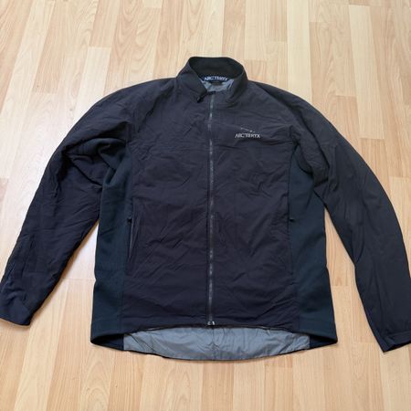 Arcteryx Herren Windstopper Jacke schwarz Gr. L