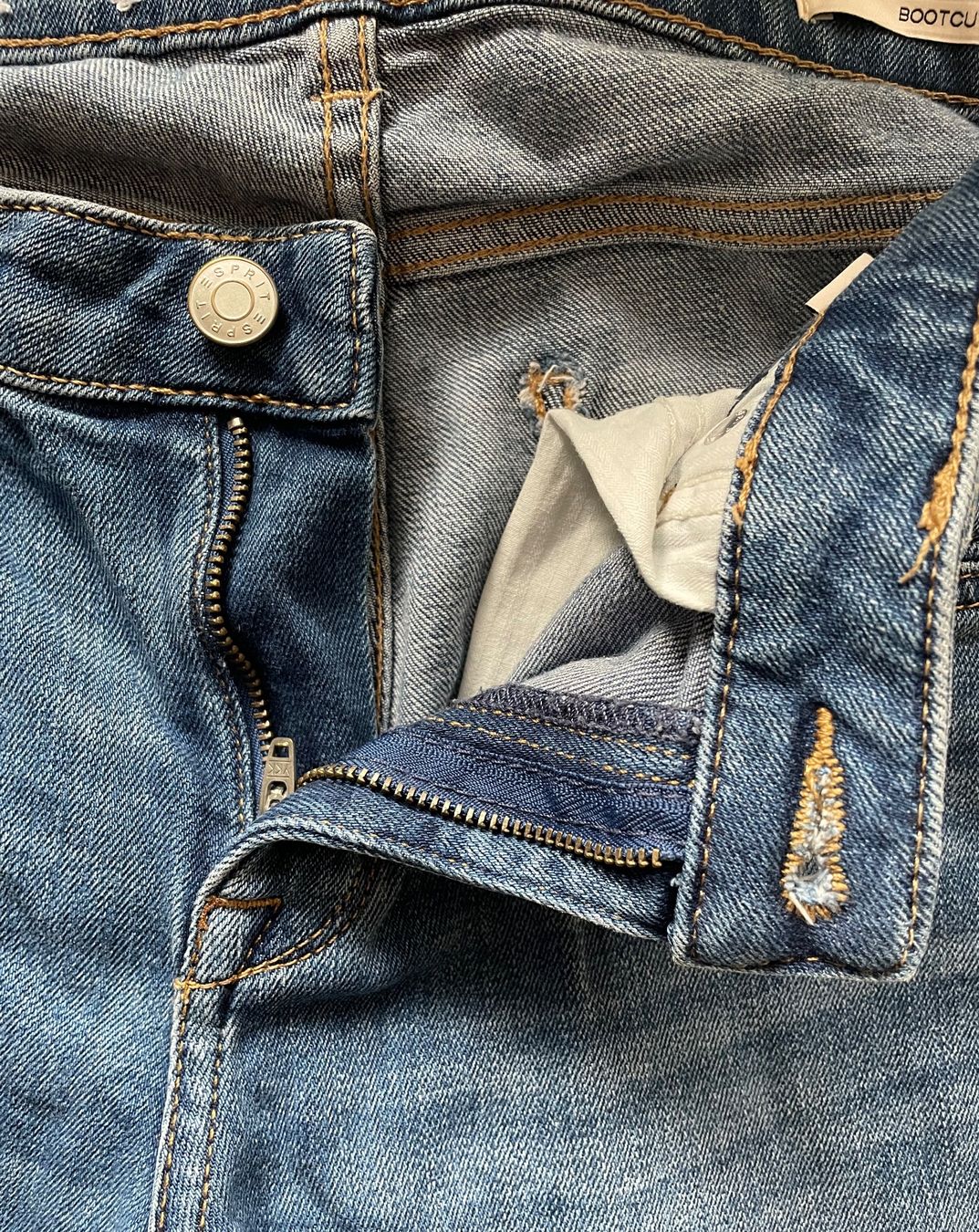 Esprit Jeans: Esprit Jeans Gr. 26/32, hellblau, Mädchen/Damen - Bootcut!! – Gebraucht aus Winterthur von crave 5