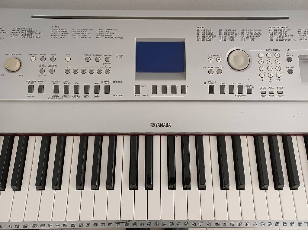 Strumenti musicali: Pianoforte digitale Yamaha  – Usato da Lugano venduto da mpf_wvq8 3