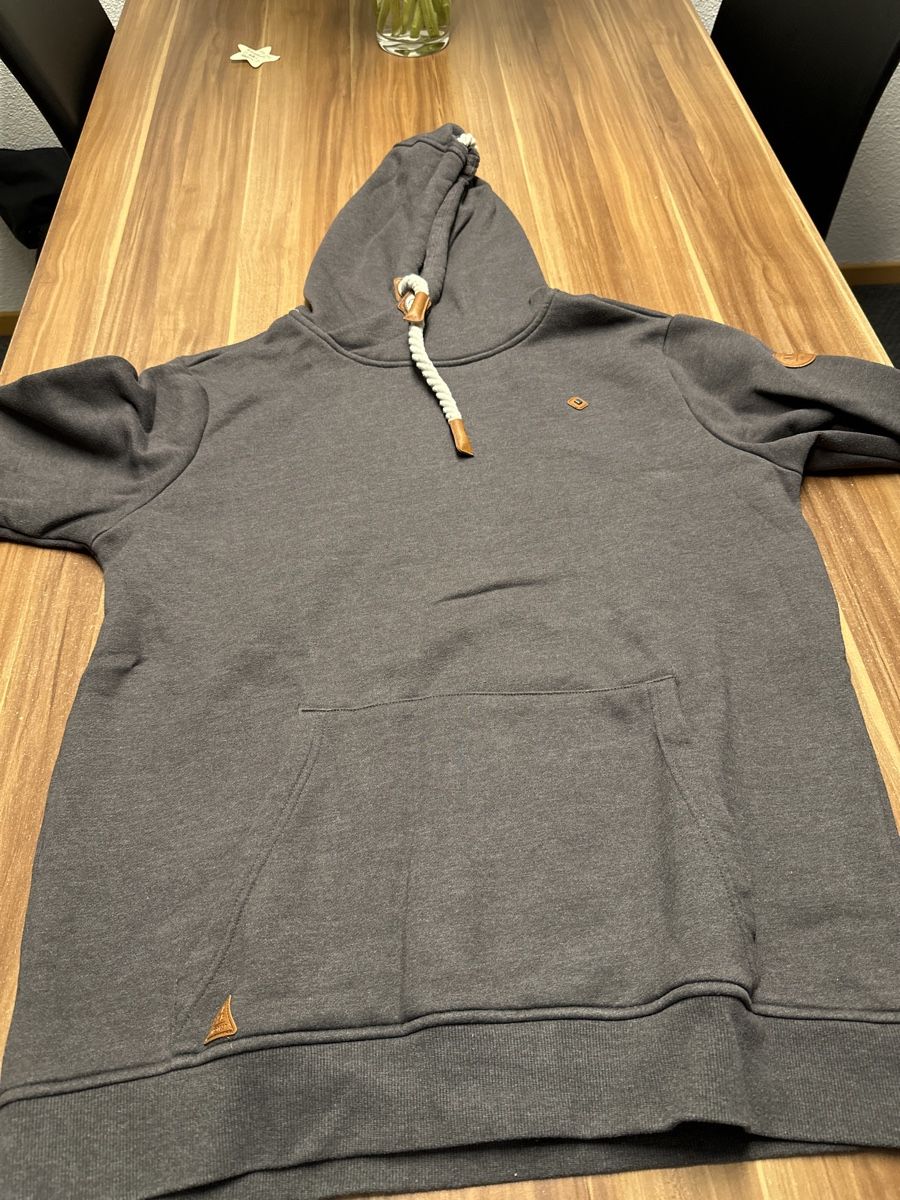 Maglioni & Felpe: Protest Kaputzenpullover XL – Usato da Grabs venduto da ema1991