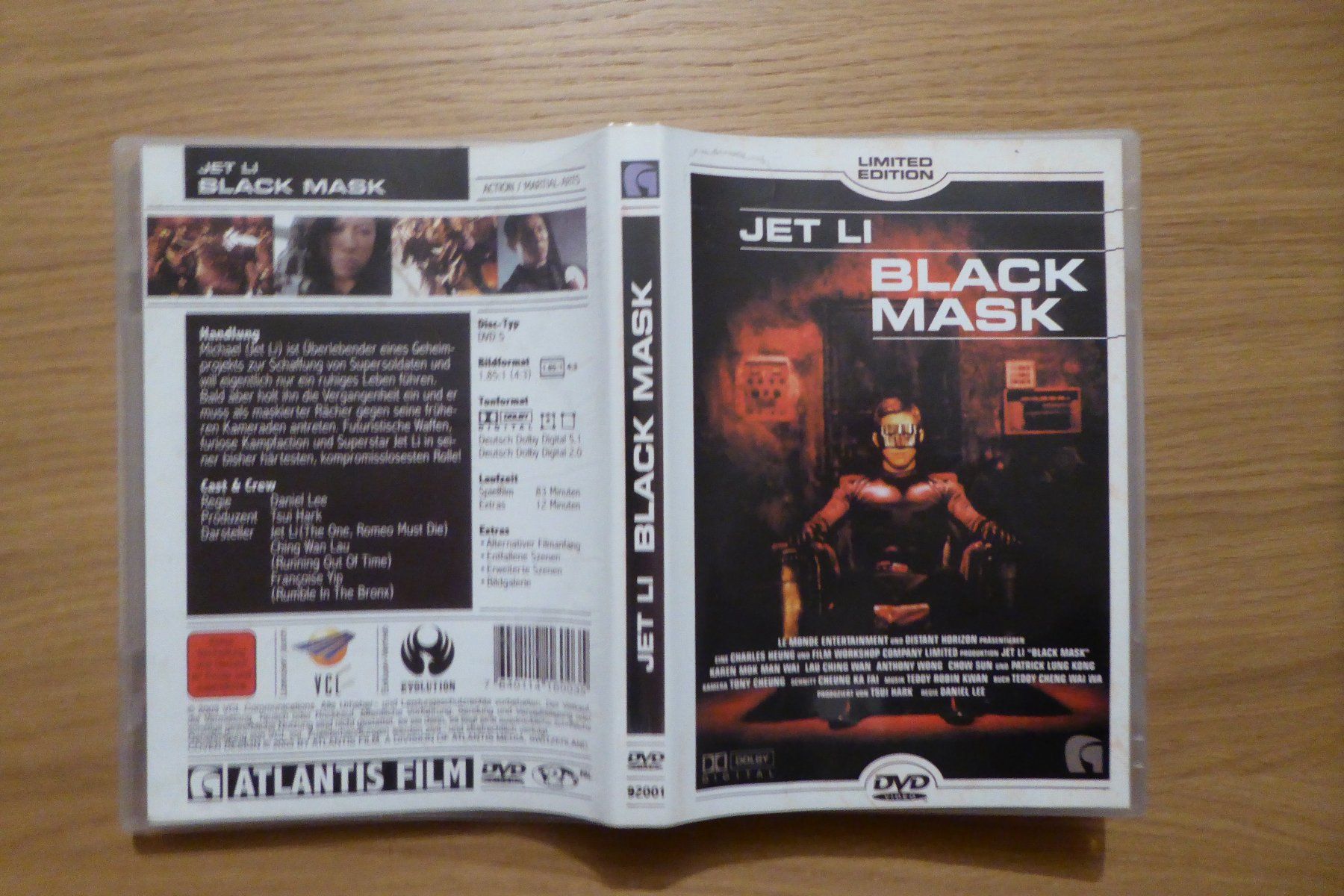Tutti i DVDs: DVD Jet Li Black Mask uncut – Usato da Allschwil venduto da Summelsarium